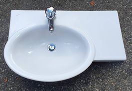 Waschtisch- Laufen "Vienna" inkl. Armatur