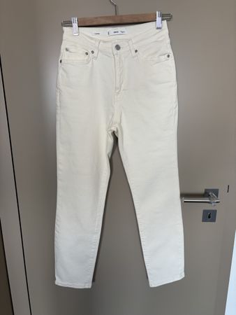 Mango Women's White Jeans - Size 34 - Summer Essential!