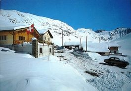 AVERS-JUF Gasthaus Pension Edelweiss, Auto
