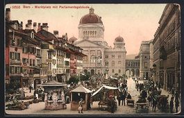 Bern, Besuchter Marktplatz mit Parlament