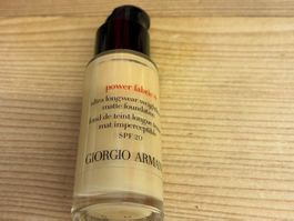 Giorgio Armani Power Fabric+ Foundation Farbton 2 neu