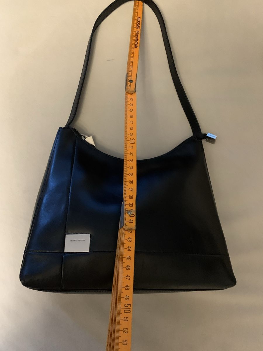Claudio Ferrici Borse da donna: Claudio Ferrici Tasche  – Usato da Bergdietikon venduto da zor_856j 2