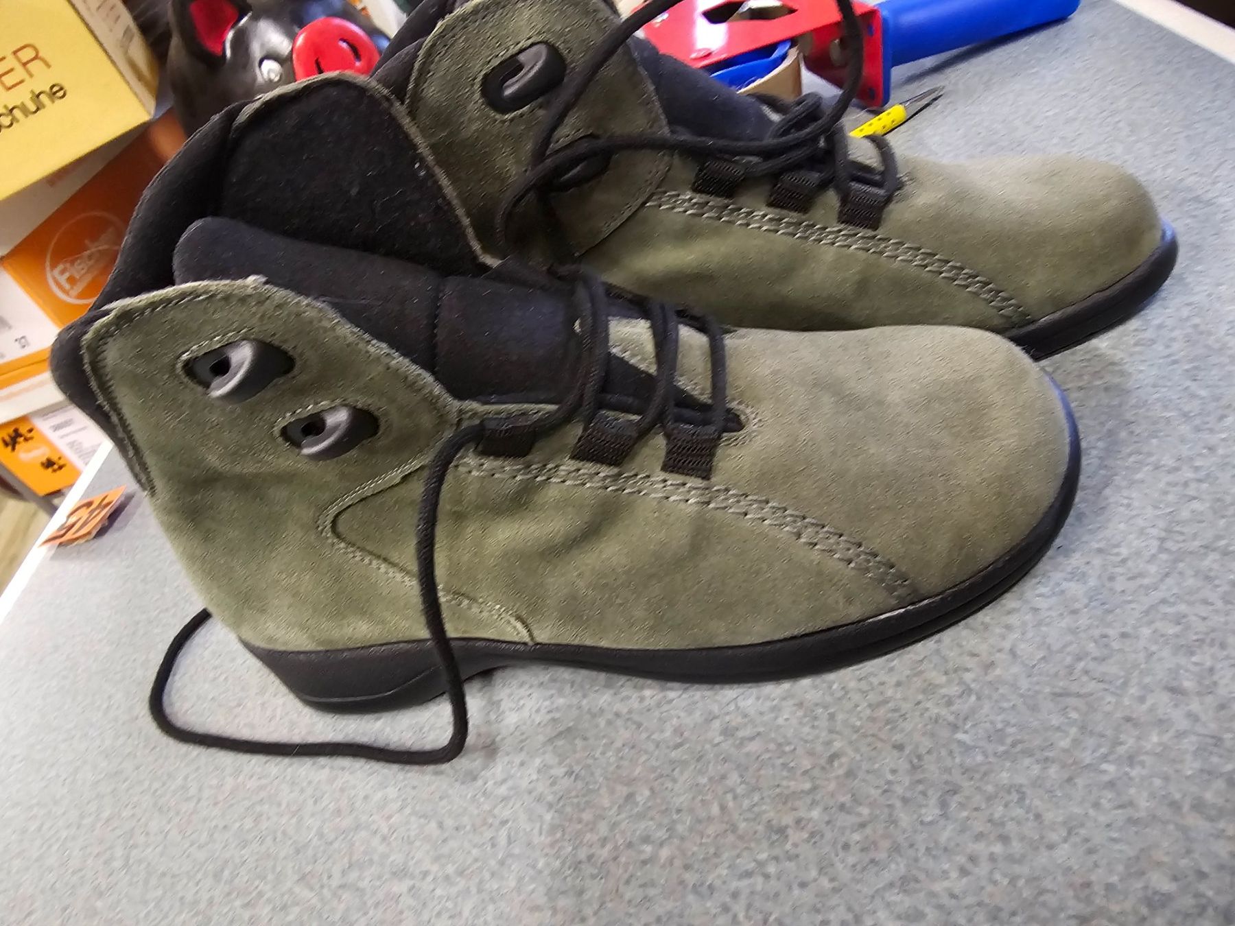 Scarpe da donna: Helvesko ladysko – Nuovo e nell'imballaggio originale da Möhlin venduto da Highwaytom 1