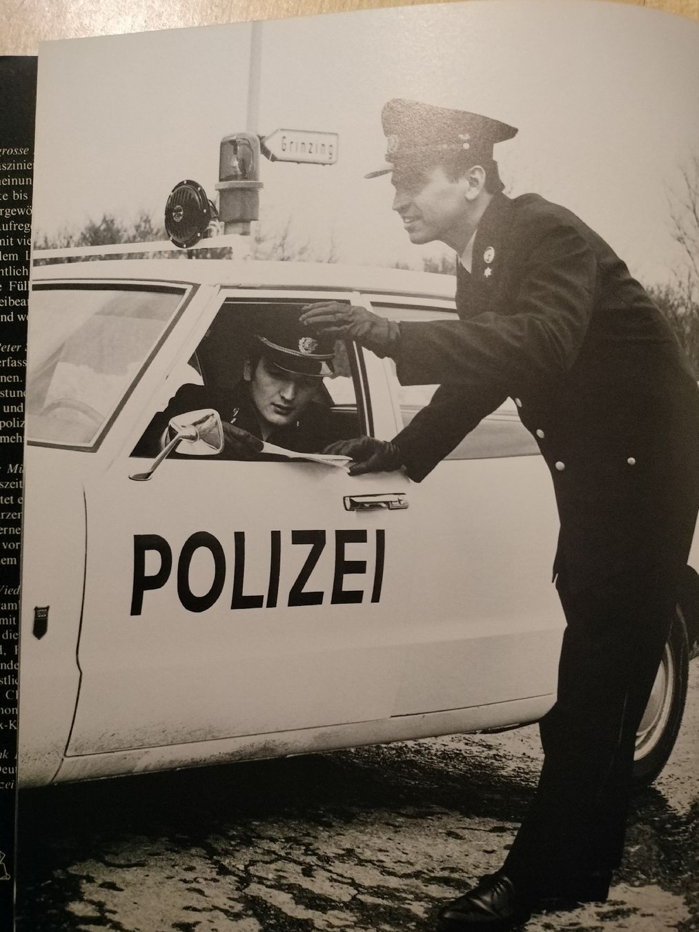 Libri: Altes Polizei Buch von 1976 – Usato da Schwanden Sigrisw venduto da cadieux71 3