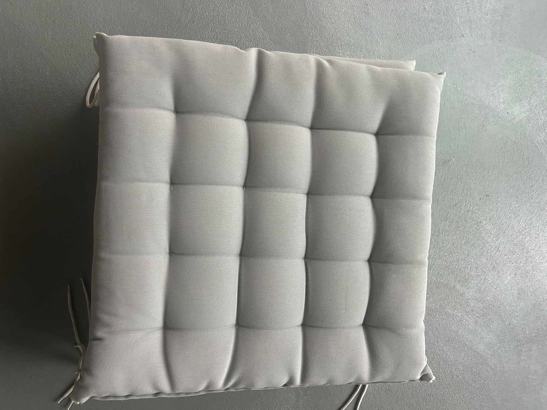 Ikea Set di tavolo e panche: Ikea Gartenmöbelset grau – Usato da Birmensdorf ZH venduto da ani_8lcd 2