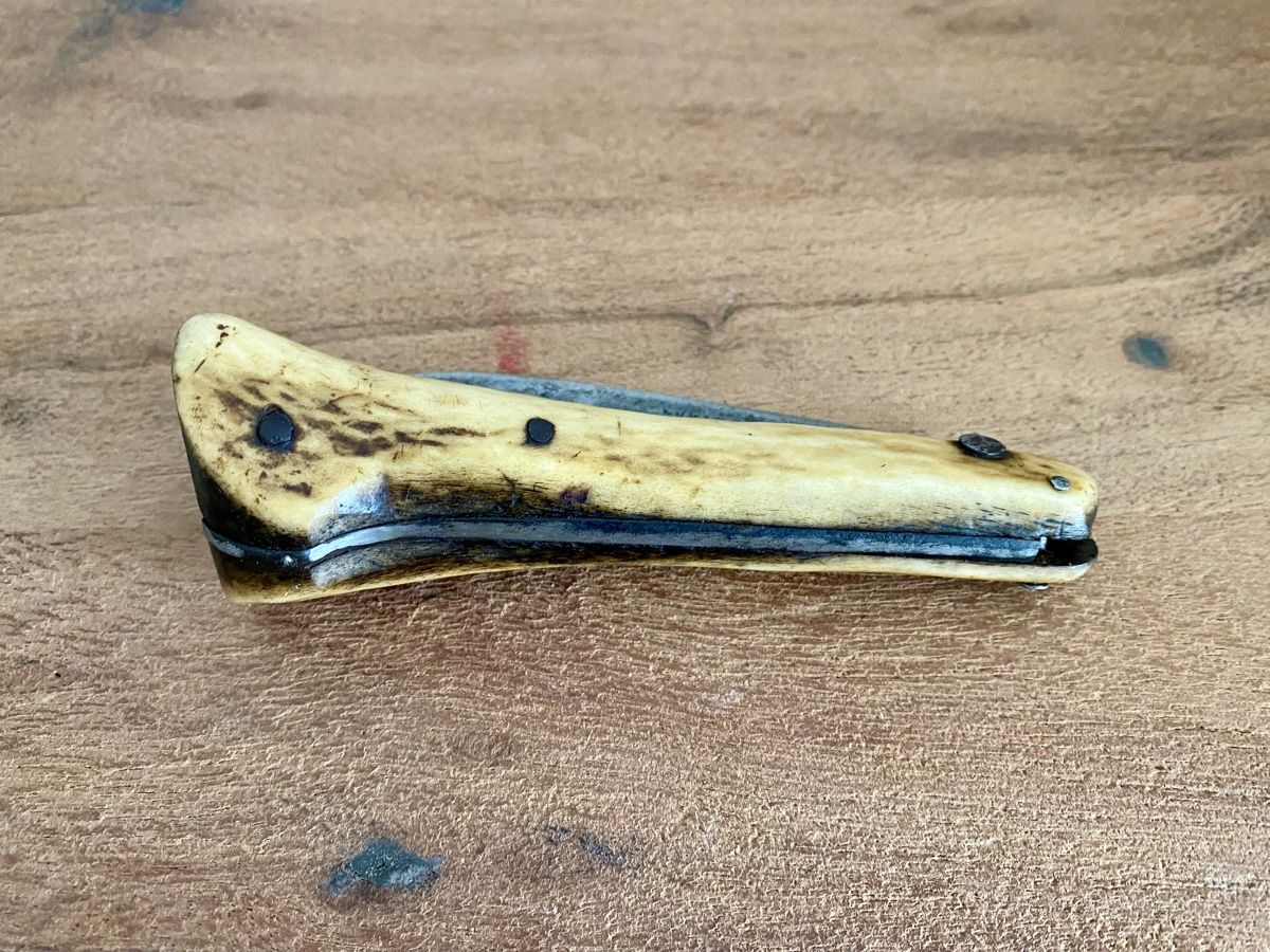 Coltelli tascabile: Altes Antikes Knochenmesser – Usato da Zürich venduto da Dalema13 3