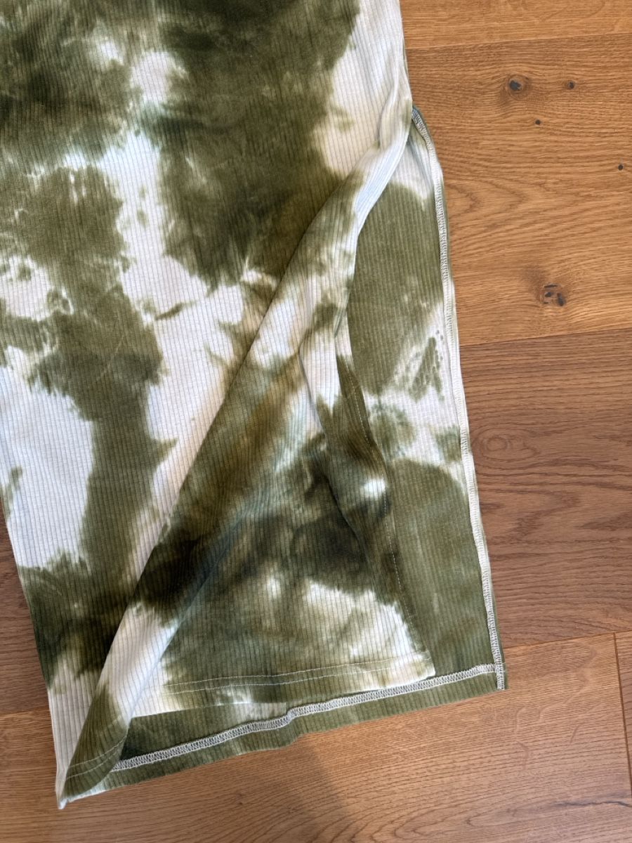 Shein Vestiti: Kleid Shein Tie Dye mit Schlitz  – Usato da Zweidlen venduto da sweetchili_03 1