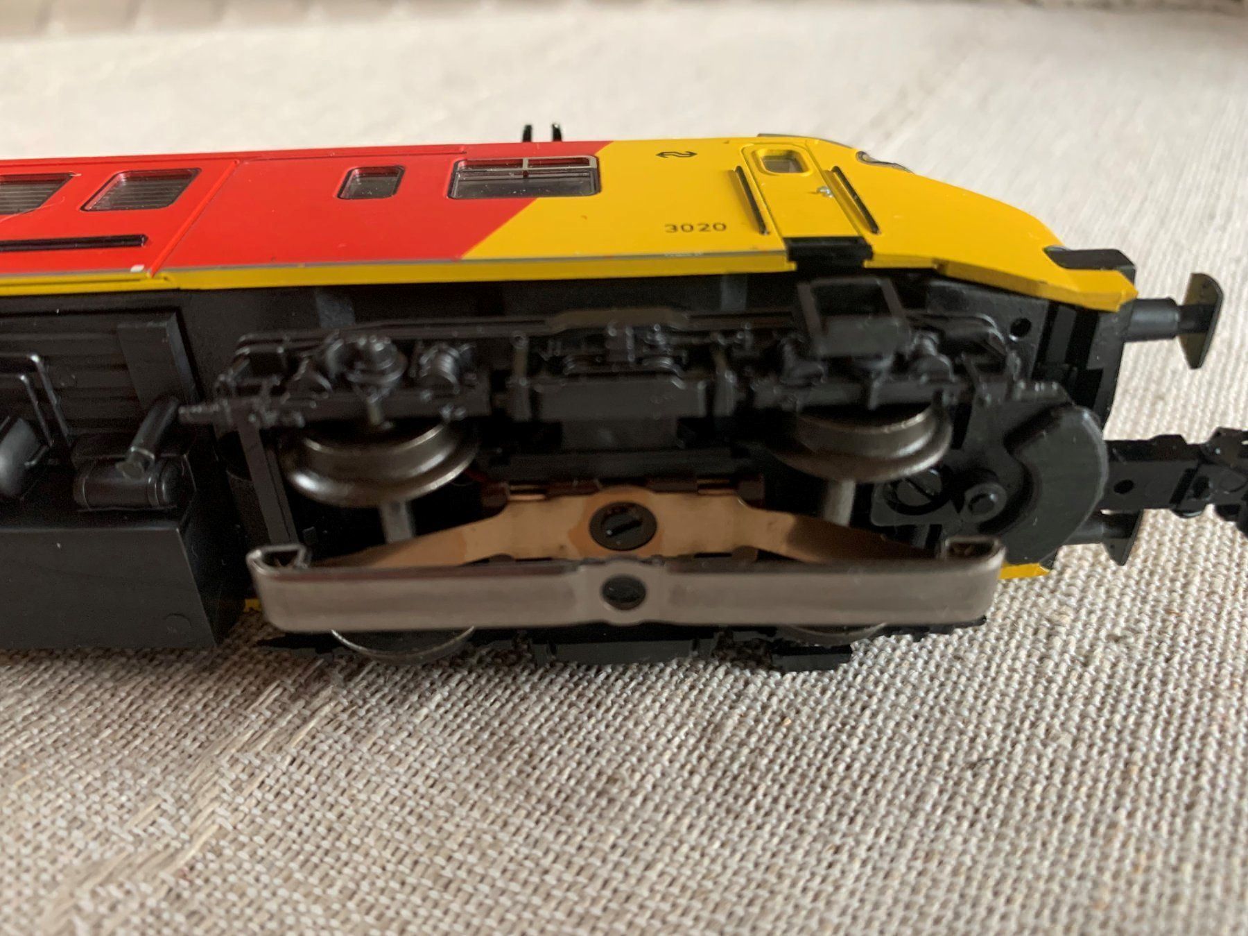 Märklin Modelleisenbahnen: Märklin H0 3389 Post-Triebwagen NS – Gebraucht aus Volketswil von zwitsch33 2