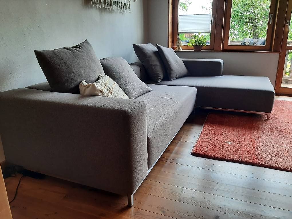 Sofas: Elegantes Ecksofa grau – Gebraucht aus Hinwil von Coconut4Life 1