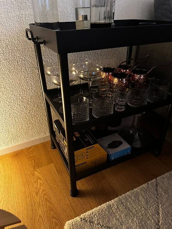Mobili TV: Bar Seitenwagen IKEA Kornsjö – Usato da Zug venduto da arthur1337 1