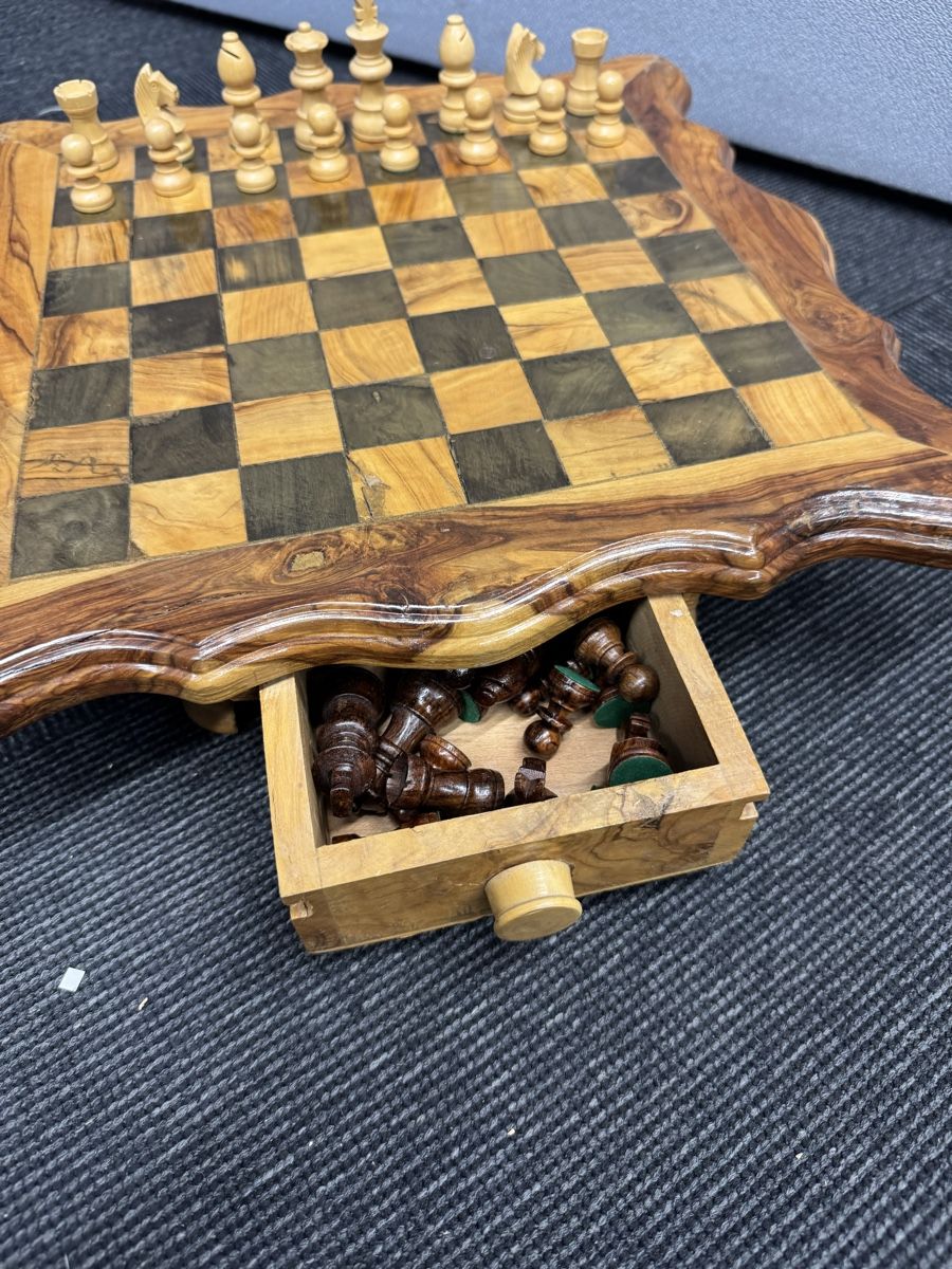 Giochi: Edles Schachbrett aus Holz mit Schublade – Usato da Bern venduto da samryan 3