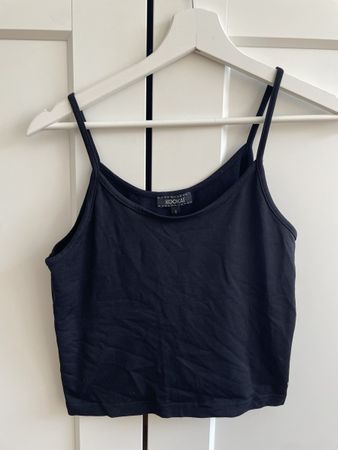 Schwarzes Kookai Top Grösse 1 guter Zustand