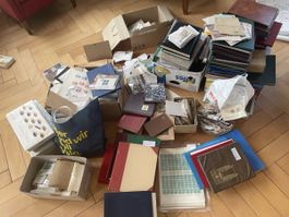Riesige Briefmarkensammlung, Schweiz und Welt