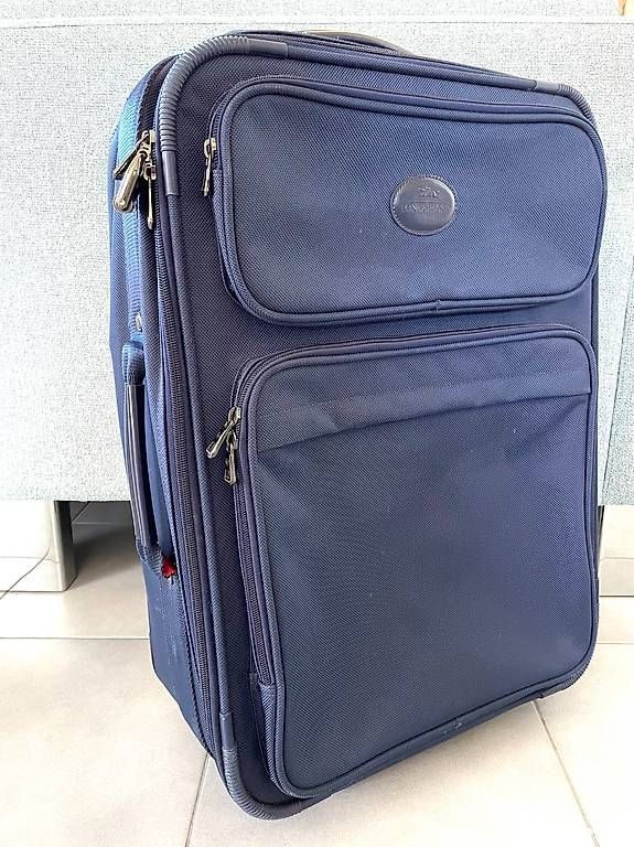 Longchamp Valigie: Valise bleu marine Longchamp – Usato da Gilly venduto da FlorenceGill