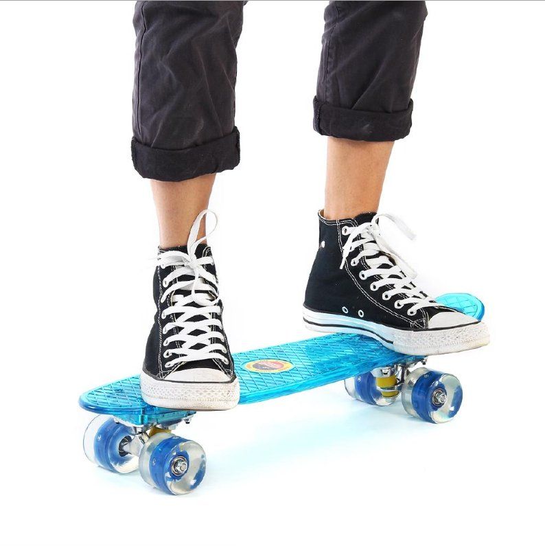 Skateboards: LED Blinkendes Skateboard - NP 72,- – Usato da Zürich venduto da TTLM 7