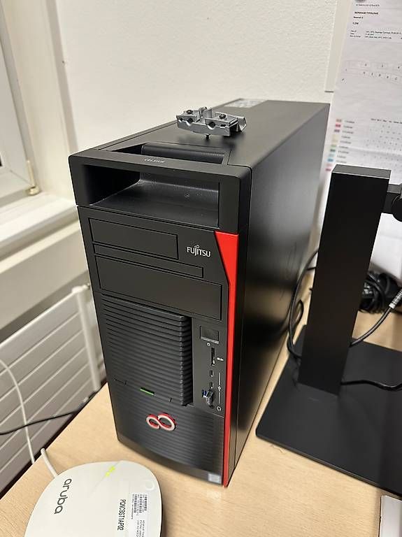 PCs: PC BIM Professionnel – Gebraucht aus Thielle von seryi388