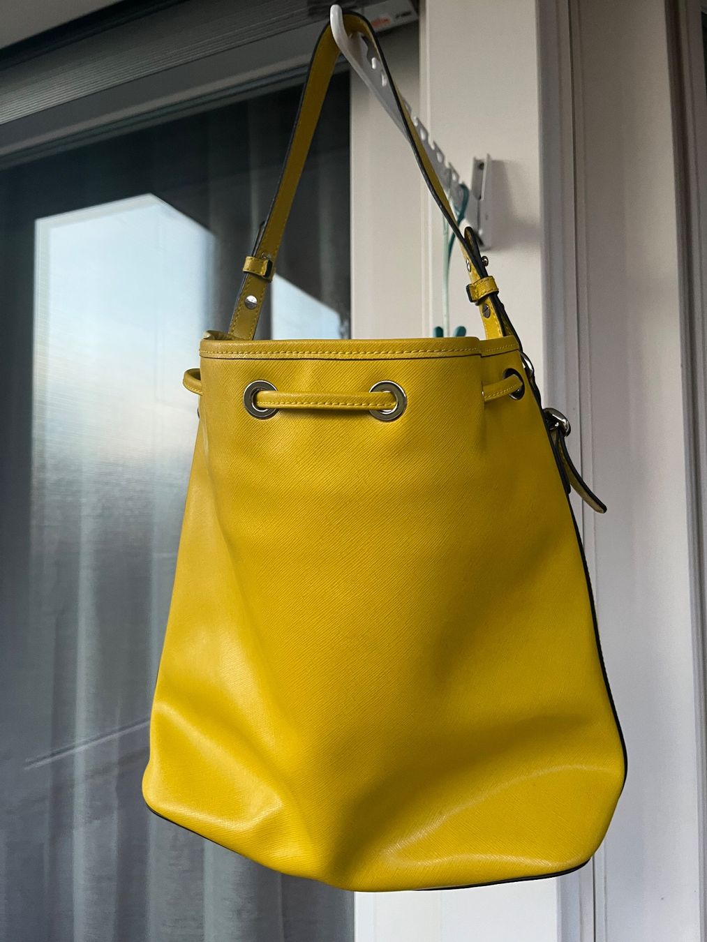 Coccinelle Borse da donna: Ledertasche von Coccinelle – Nuovo (secondo la descrizione) da Neuenhof venduto da Ivita 1