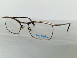 THIERRY MUGLER KORREKTUR FASSUNG