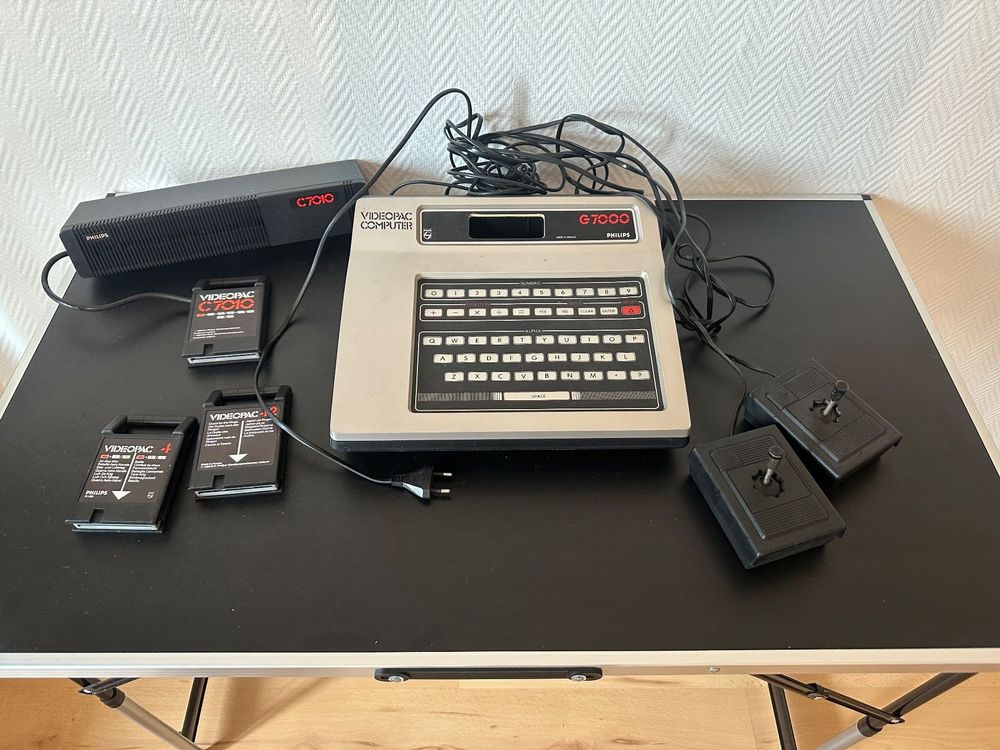 Philips G7000 Videopac Computer, Philips C7010 und 2 Spiele (Defekt) in ...