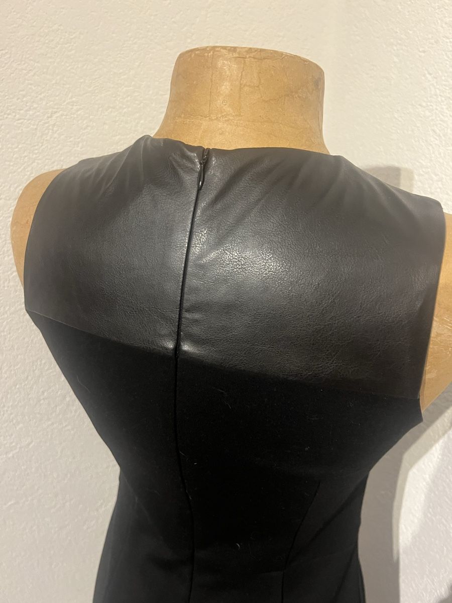 Esprit Kleider: Robe noire de cocktail, Taille M – Gebraucht aus St-Pierre-Clages von ste_xk6p 3