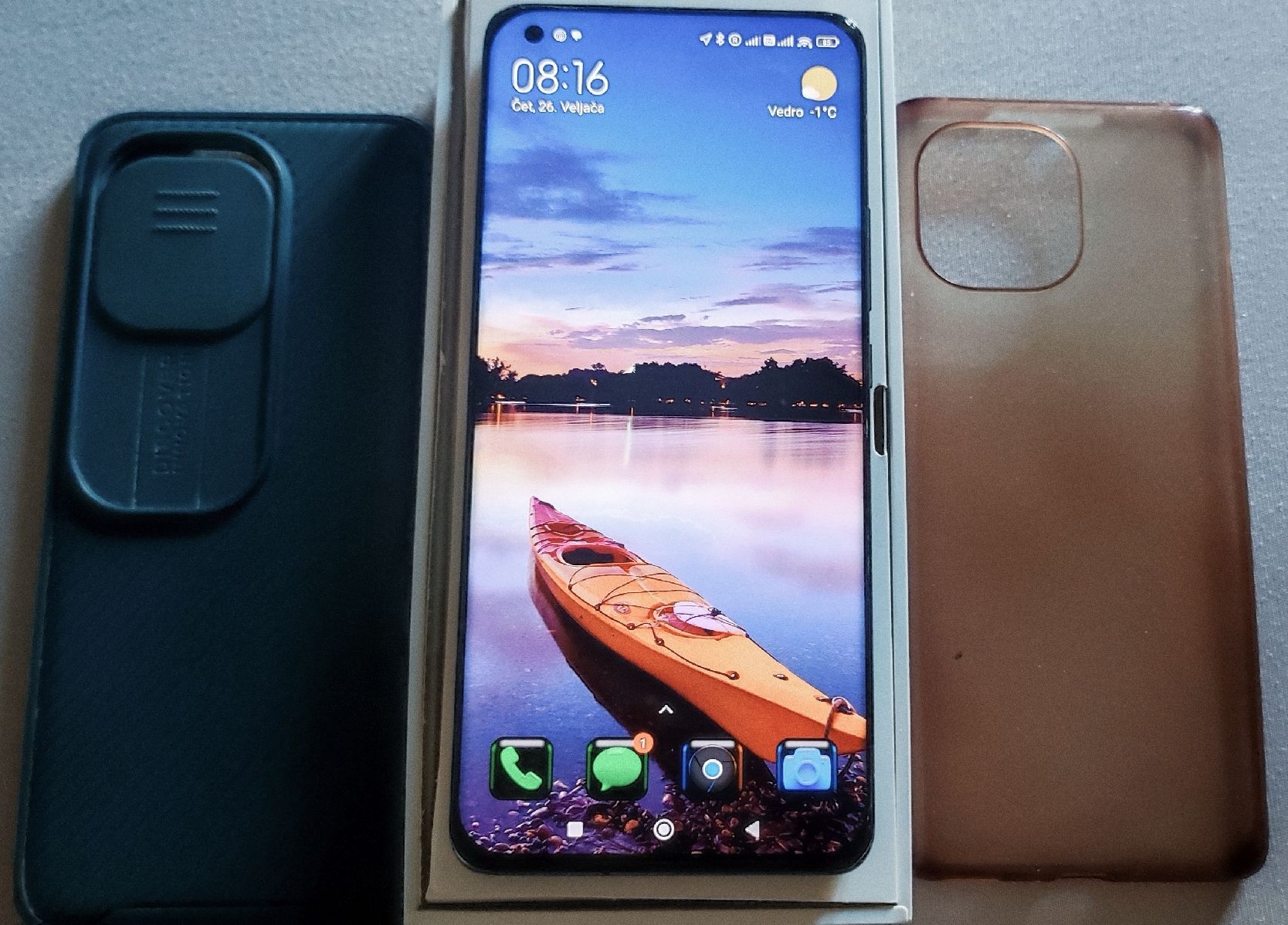 Xiaomi Handys / Smartphones: Xiaomi 11, 128GB, nero - Ottimo stato, affare! – Gebraucht aus Lugano von Arkangel047