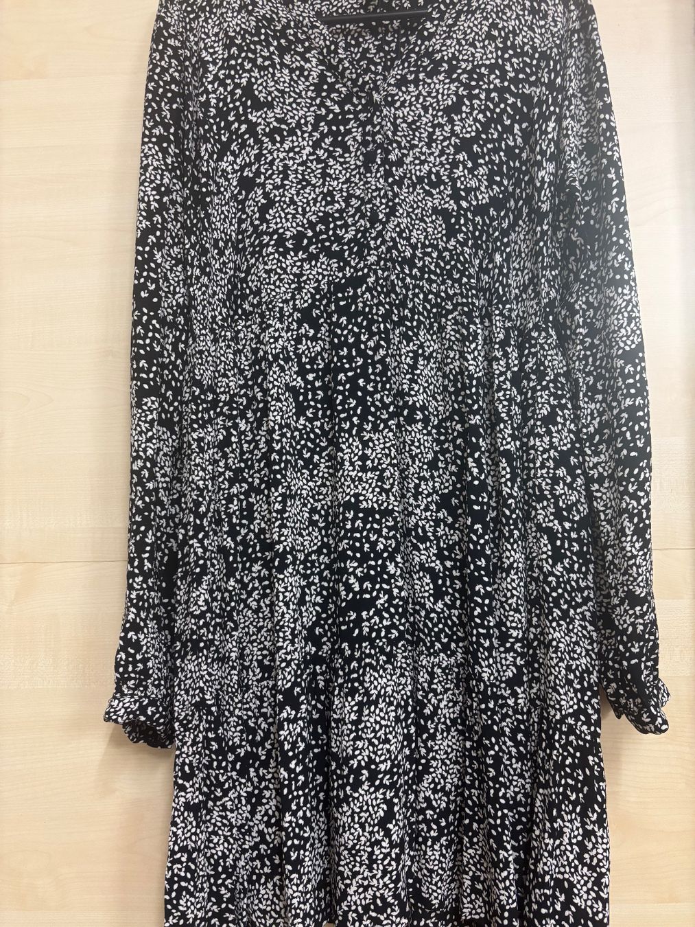 Vero Moda Vestiti: Schönes Vero Moda Kleid, Grösse M – Usato da Münchenstein venduto da sil_h6c9