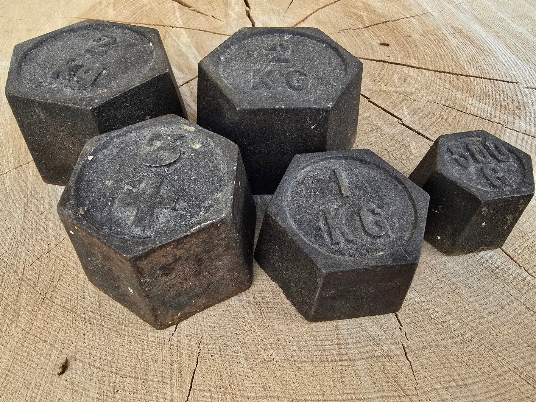 Tous les outils: 5 vintage Gewichtsteine – D'occasion à Romanshorn par Rachacha 1