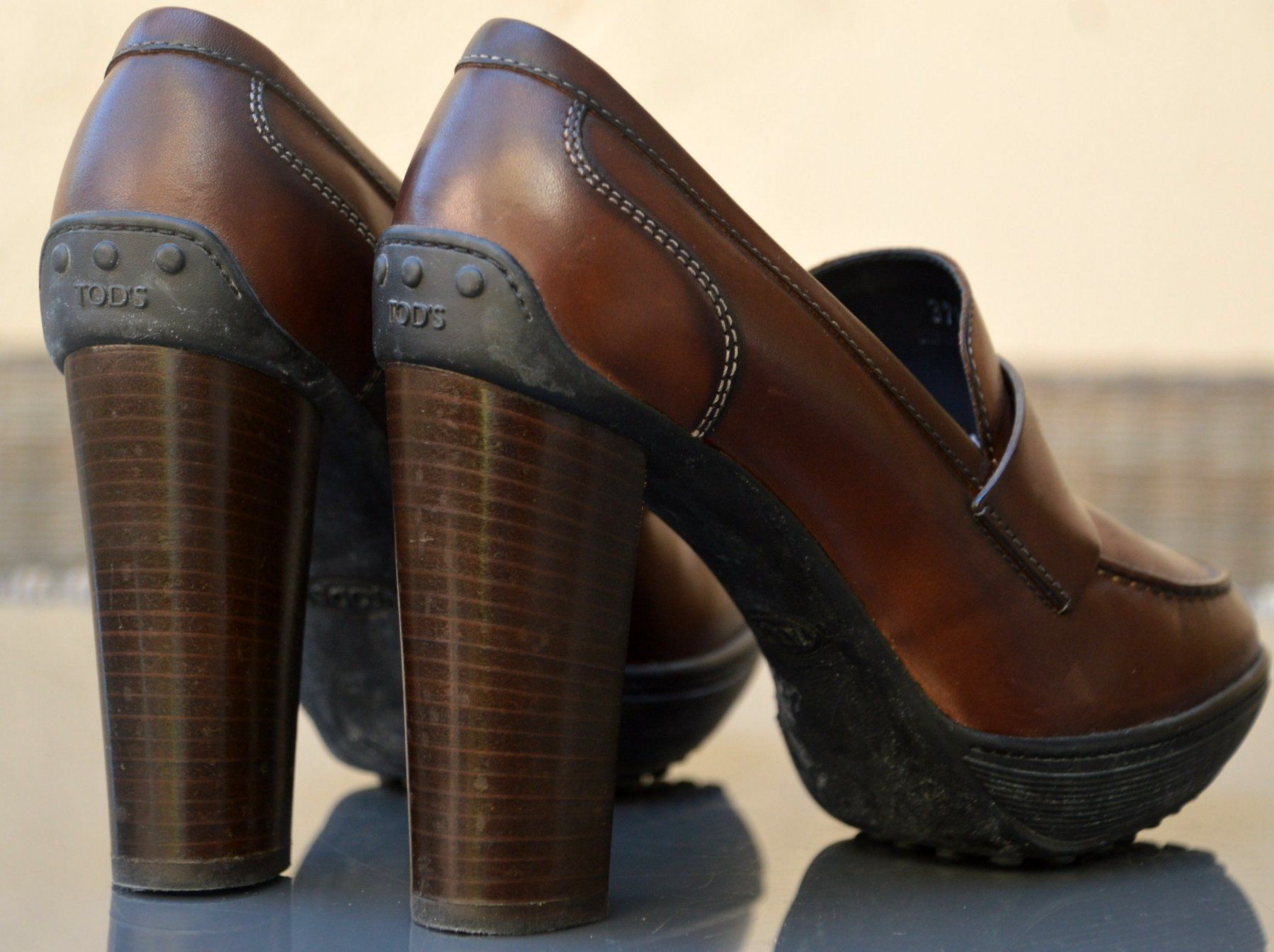 Tod'S Damenschuhe: TOD'S Schuhe / chaussures  .37.5 – Gebraucht aus Collonges von arashee 3