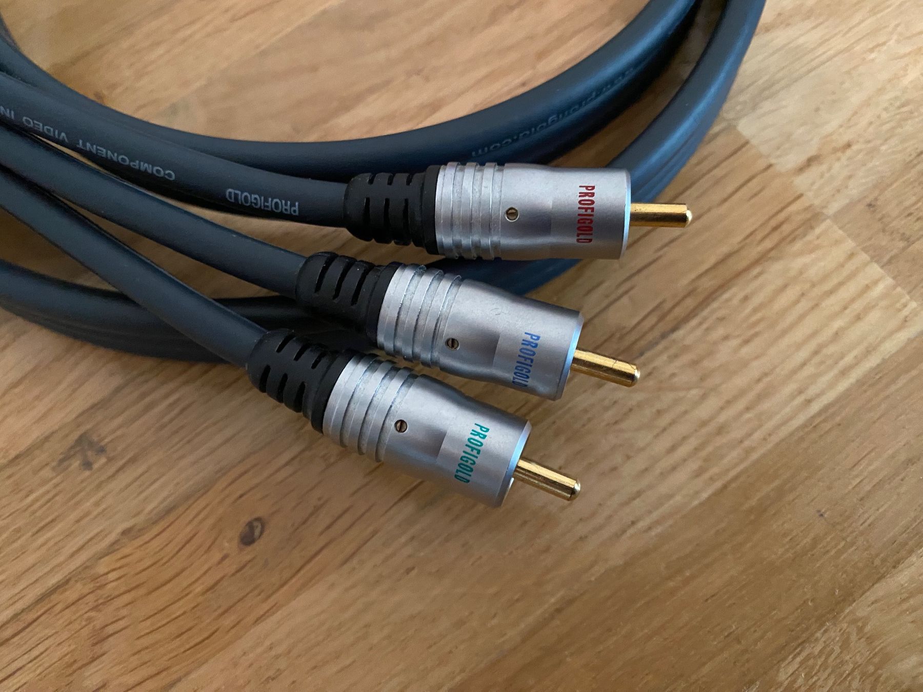 Profigold Cavi: Profigold - Component Video Interconnect Cable – Nuovo (secondo la descrizione) da Rotkreuz venduto da mia_dc2r 1
