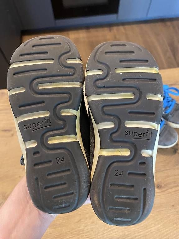 Superfit Scarpe per ragazzi: Superfit Sandalen und Schuh Gr.24 – Usato da Rebstein venduto da M.el 1