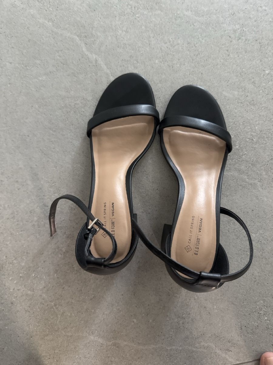 Scarpe da donna: Sandales Call It Spring noires, taille 39 – Usato da Saillon venduto da alico 1