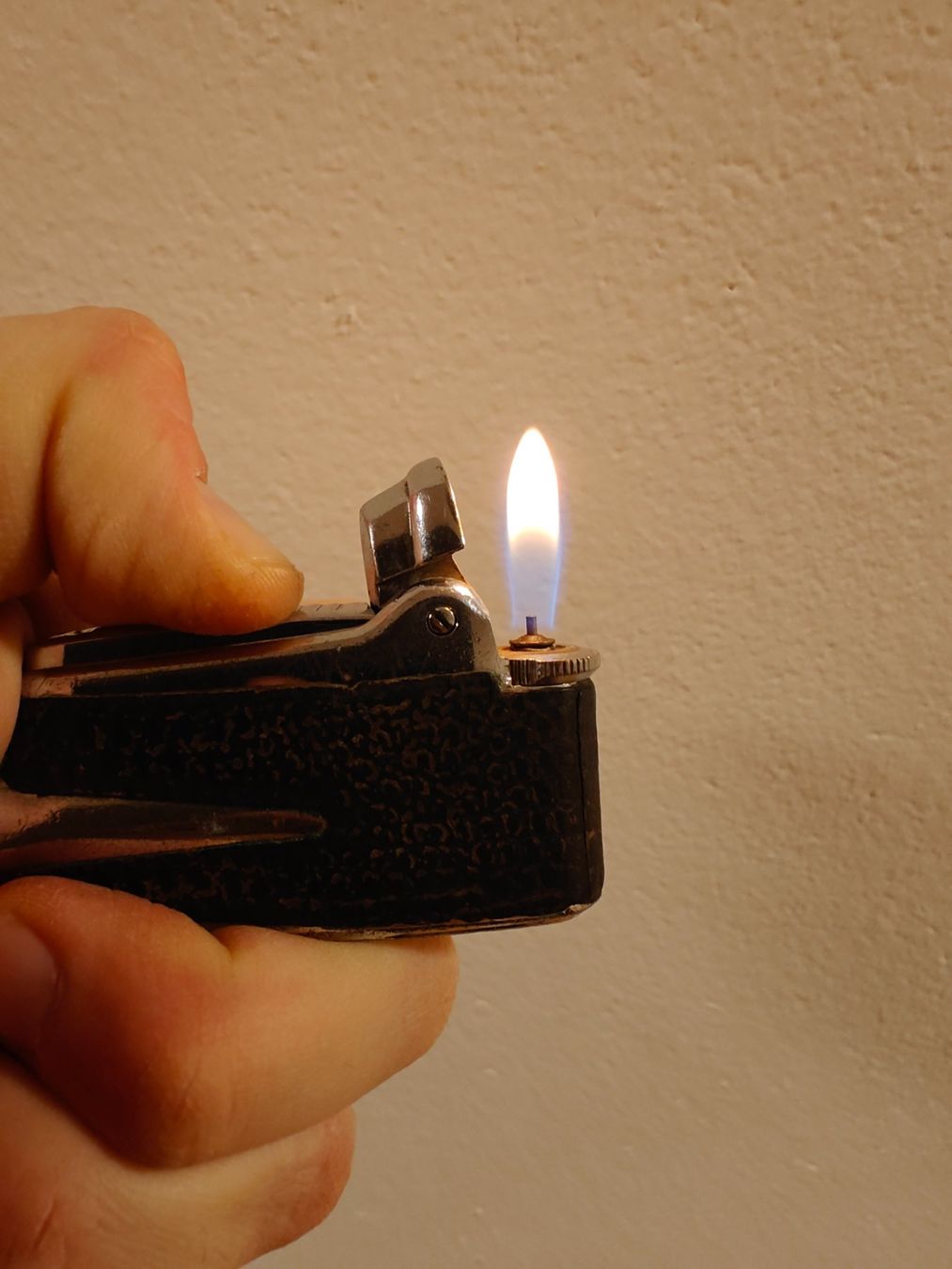 Ronson Accendini: Ronson, Feuerzeug, Antik – Usato da Stäfa venduto da Nimbin03