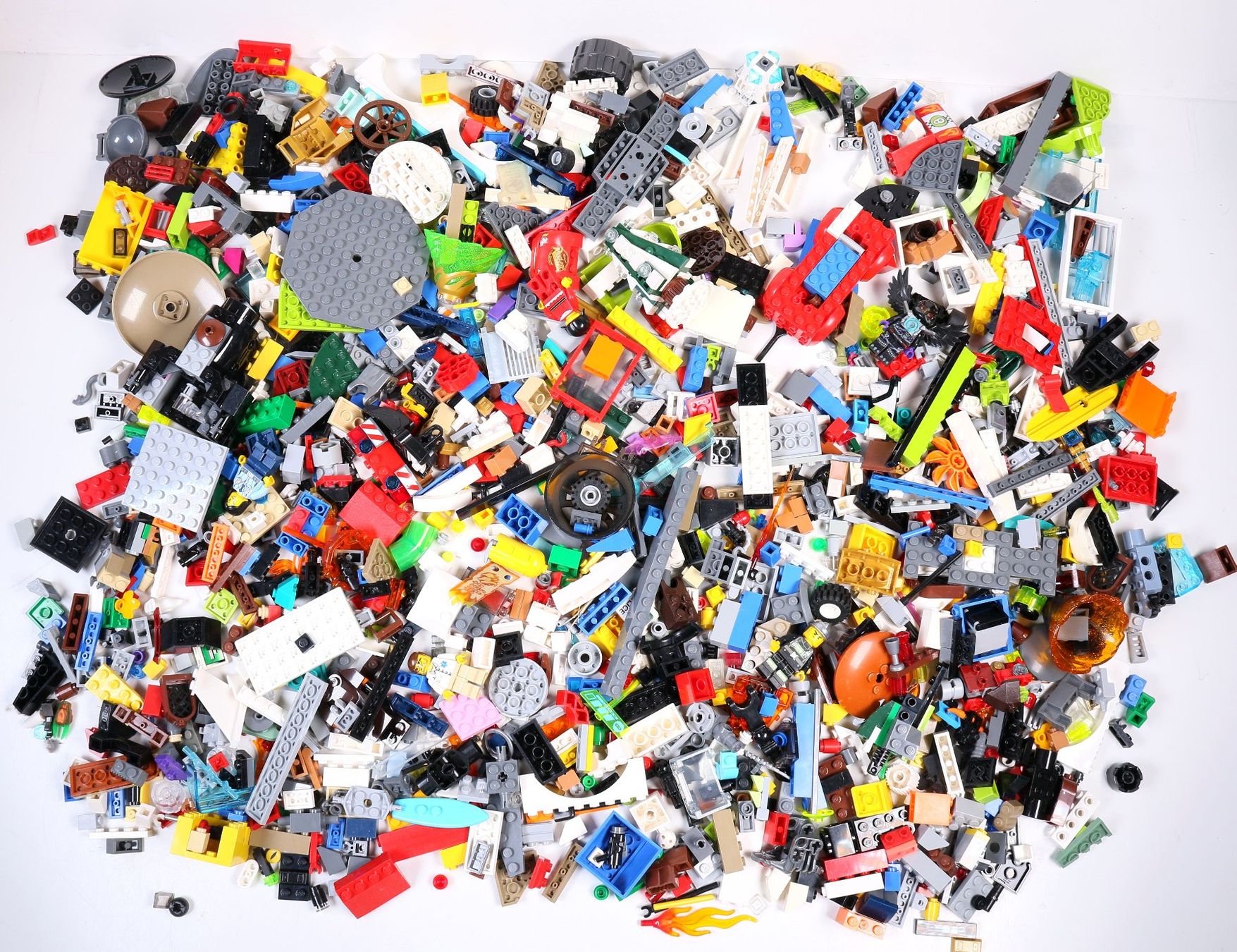 Lego Kit di costruzioni: 1.5 kg. Legoteile mit Minifiguren – Usato da Hettlingen venduto da Scholi99