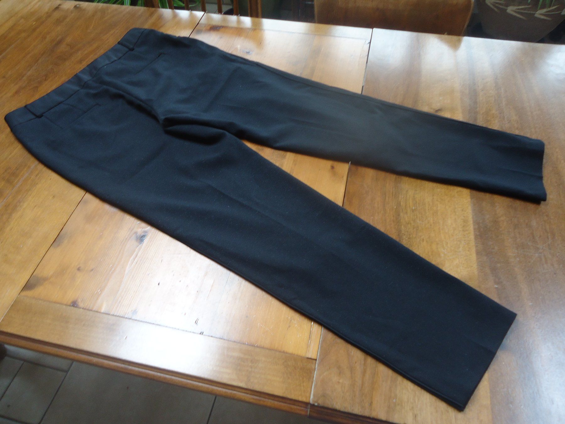 Esprit Pantaloni: Pantalon femme - Esprit - 40 – Usato da Vessy venduto da mafabe 4