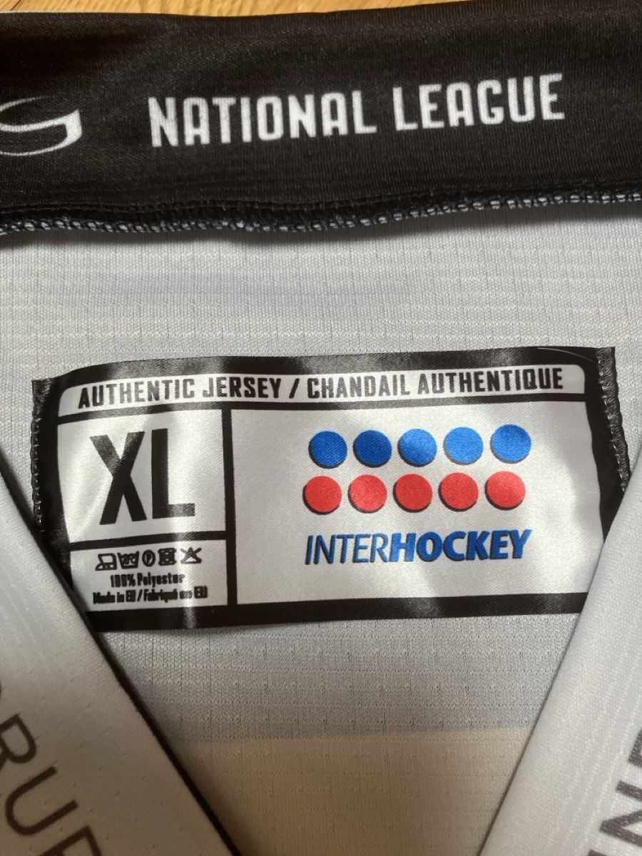 SC Bern Canottiere & Pantaloni: SC Bern C. Gerber #14 XL Jersey 2020/21 – Nuovo (secondo la descrizione) da Steffisburg venduto da muggenstutz31 2