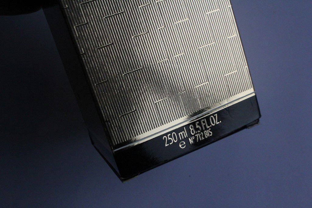 Guerlain Profumi & Eau de Toilette: GUERLAIN Eau de Cologne Impériale 250 ml – Usato da Vandoeuvres venduto da Dom-Tom 1