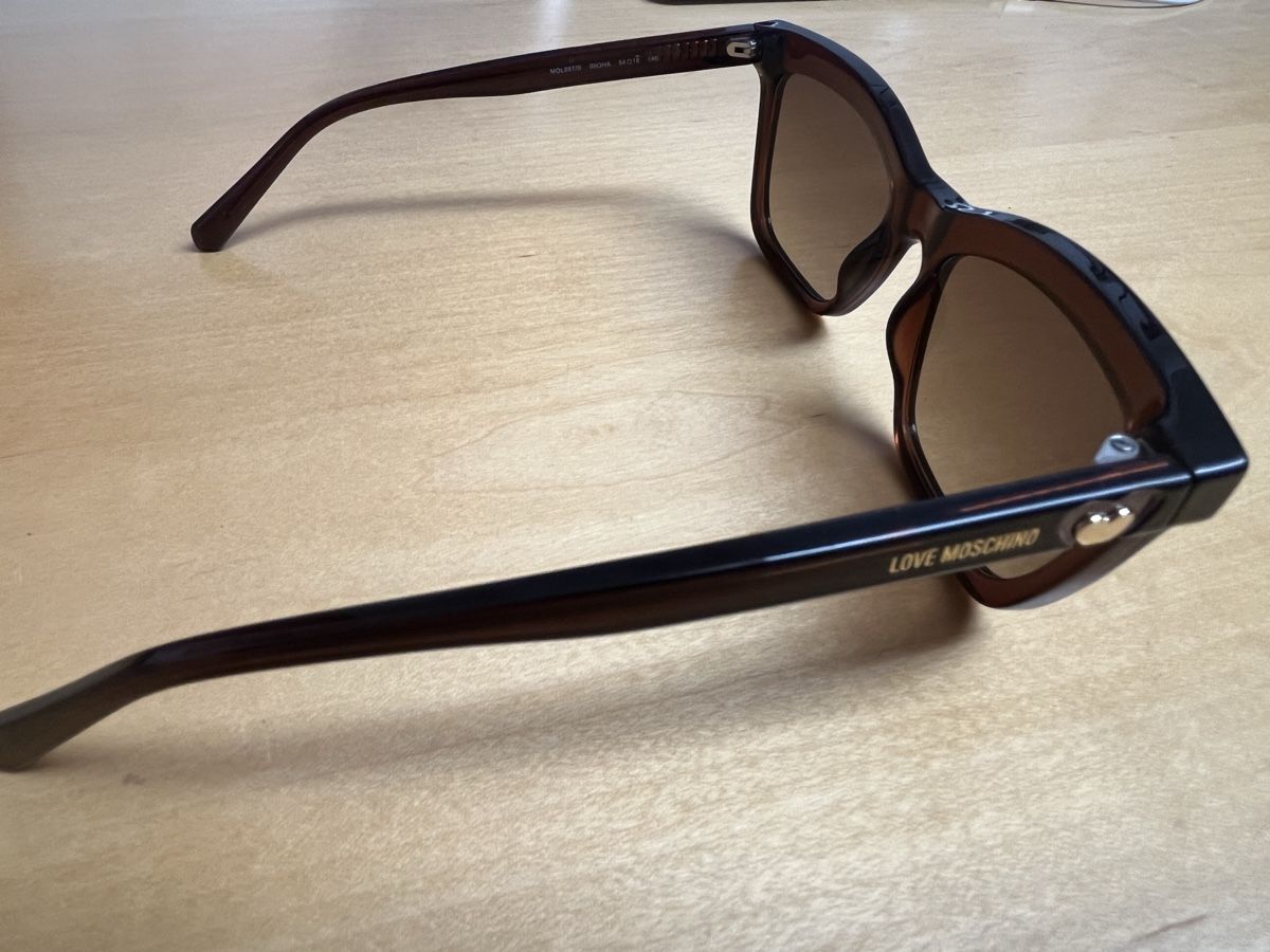 Moschino Occhiali & Lenti: Love Moschine Damen Sonnenbrille – Usato da Neerach venduto da fuz_8d7l 7