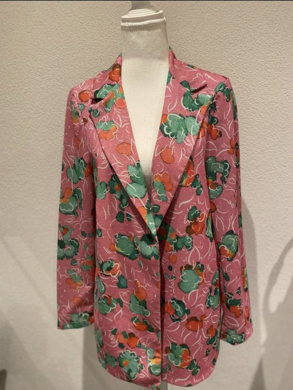 Giacche: Blazer rose et vert pailleté M – Usato da Lausanne venduto da Cognitia
