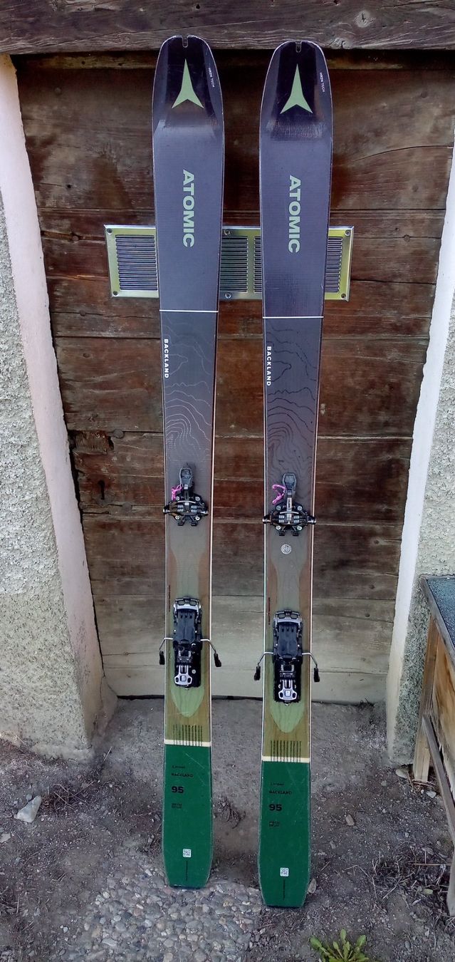 Atomic Sci: Atomic backland 95 169cm – Usato da Biel/Bienne venduto da Jeff24