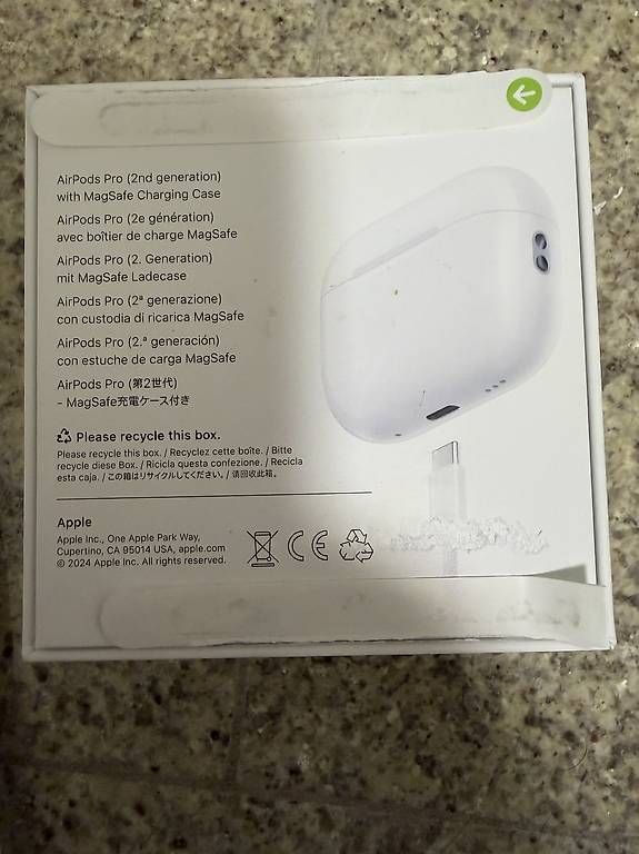 Cuffie: AirPods Pro (2. Generation) mit MagSafe Ladecase  – Usato da Zürich venduto da meti1975