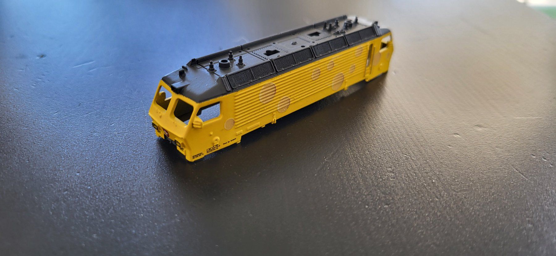 Modellini di ferrovie: Caisse Re 4/4 IV Chäs – Usato da Colombier NE venduto da Couscous12 1