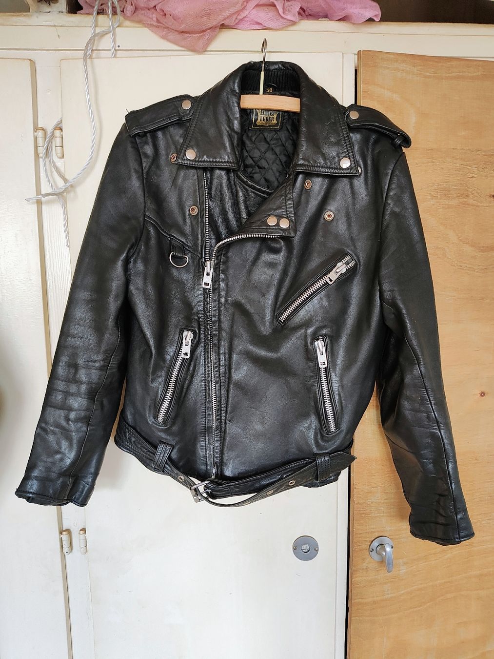 Giacche: Lederjacke / Töffjacke schwarz Grösse 50   – Usato da Melchnau venduto da Unikat01 1