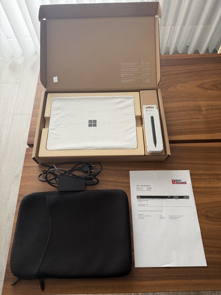 Microsoft Notebook: Surface Laptop Studio 2 i7 RTX4060 64GB 1TB + Pen – Nuovo (secondo la descrizione) da Adligenswil venduto da dur_9rn8 7