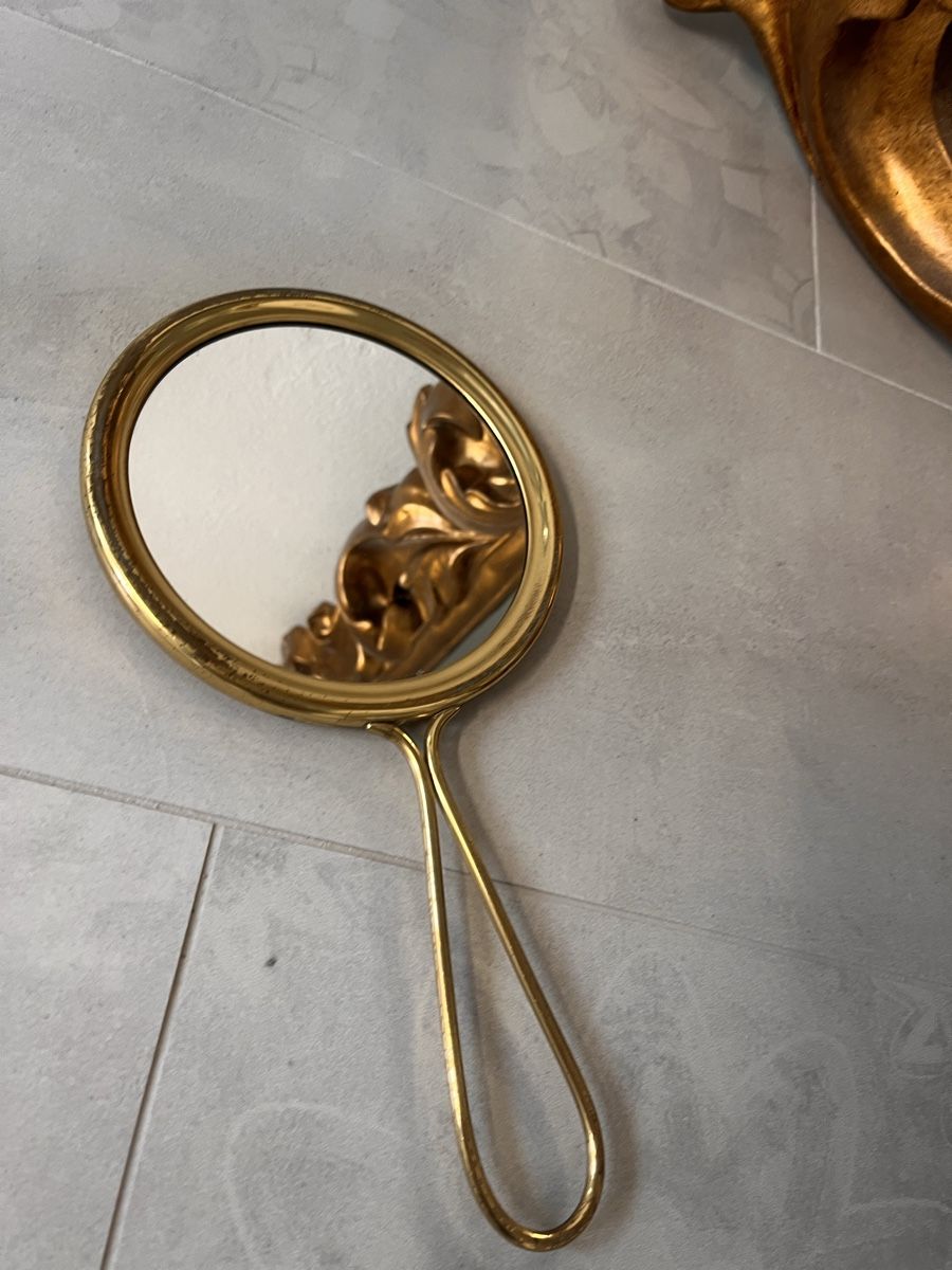 Specchi: Spiegel 🪞 – Usato da Dotzigen venduto da White_Warrior 3