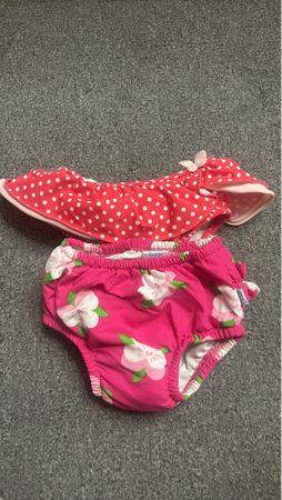 2x Badeslip für Mädchen, Gr 86 (18-24 Monate) WIE NEU!