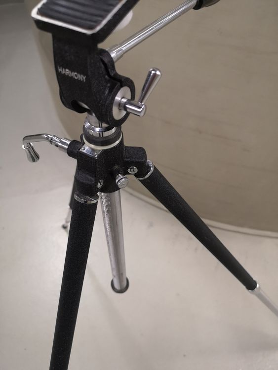 Treppiedi & Teste: HARMONY Kamera Stativ Vintage Retro Fotostativ – Usato da Rüegsauschachen venduto da Solex-Driver 5