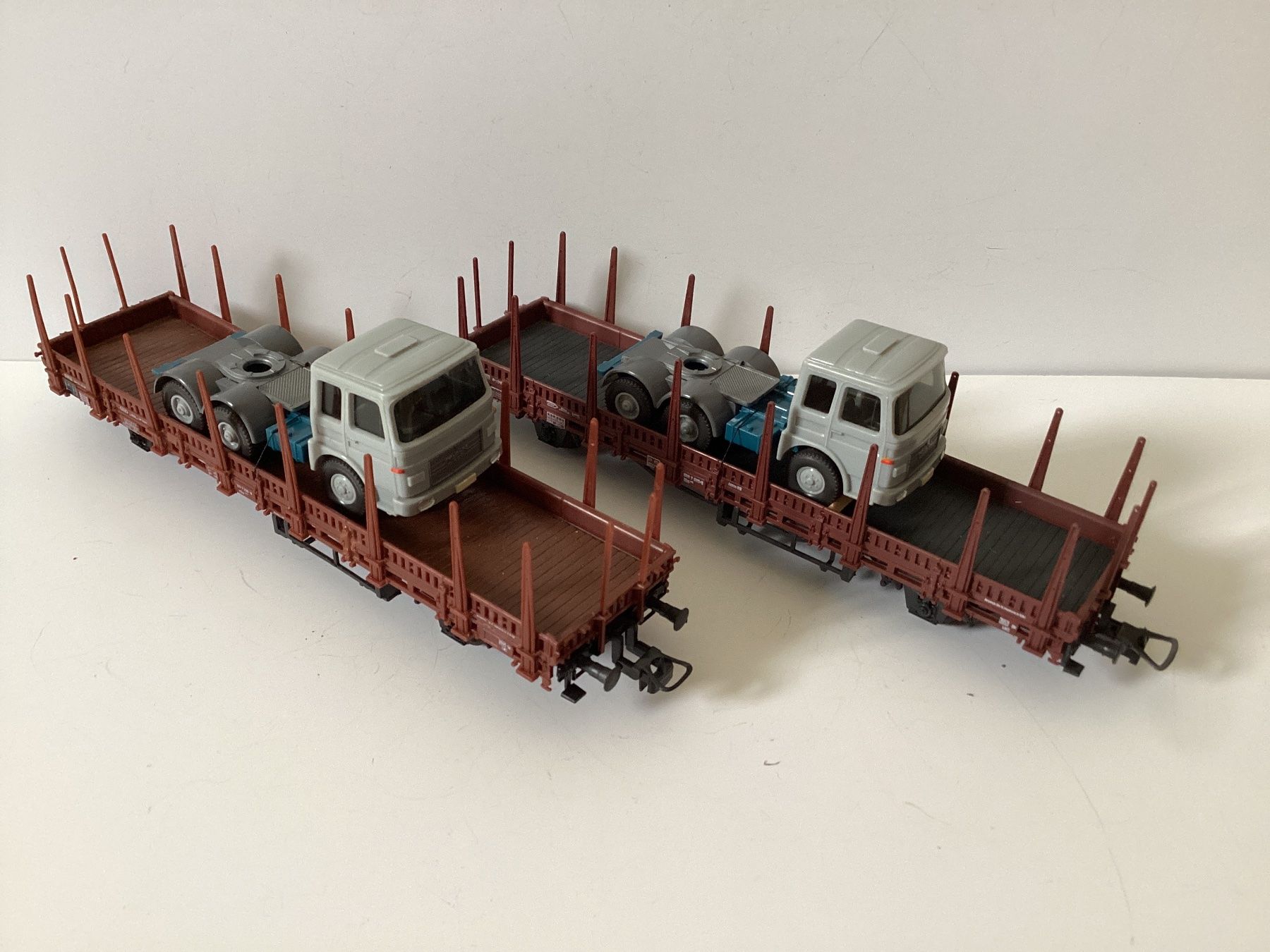 Roco Modellini di ferrovie: Roco Güterwagen DB 1:87 H0 – Usato da Effretikon venduto da simtek_de 2