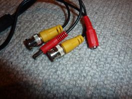 Kabel BNC Composite-Video/Audio und Speisung 15 Meter neu