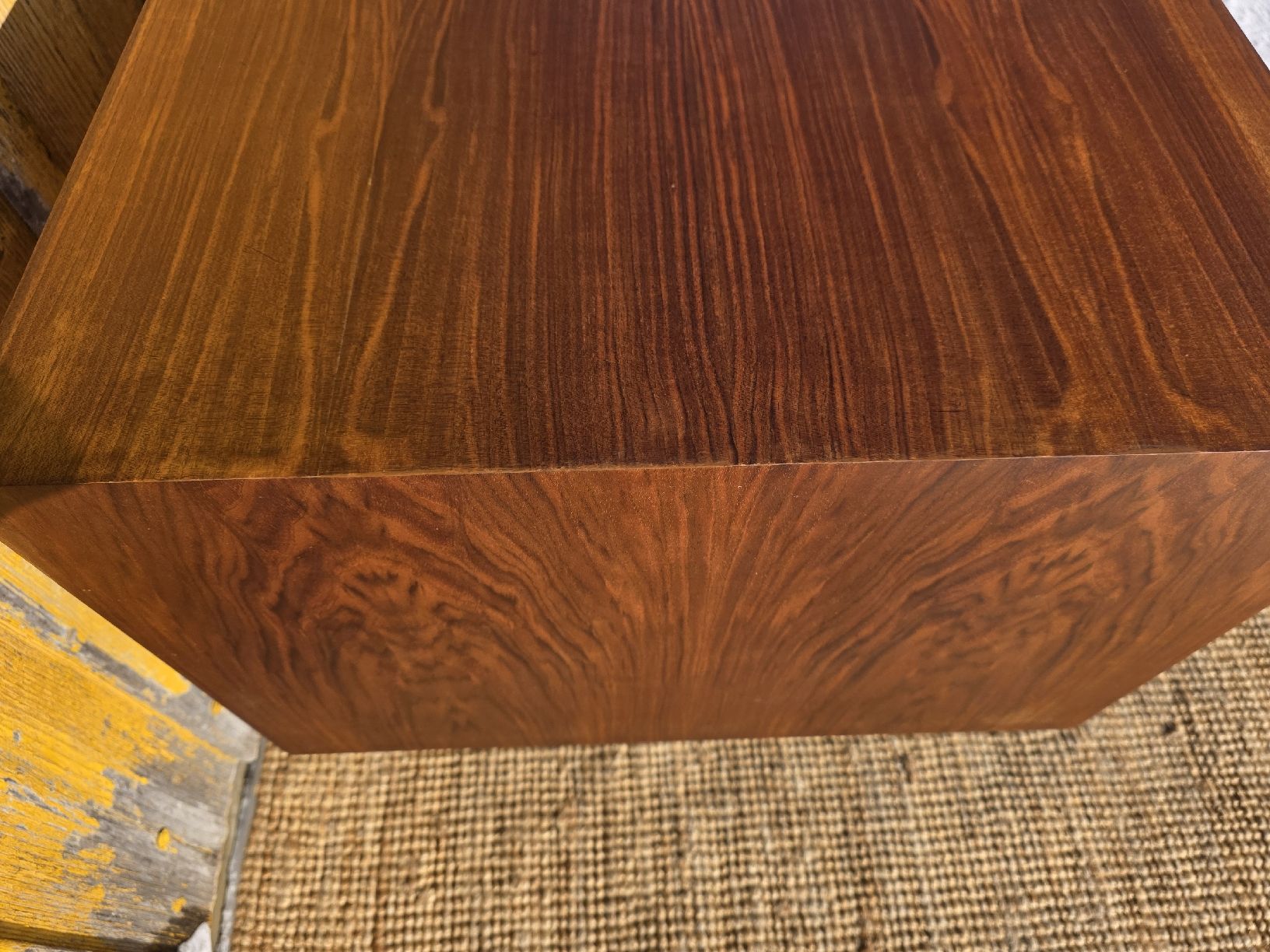 Credenze: Mid Century Sideboard Zingg-Lamprecht Nussbaum – Usato da Haslen AI venduto da Vintagelix 7
