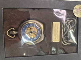 Bronzefarbene Taschenuhr – blau, römische Zahlen, Kette